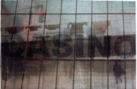 nox est perpetua - casino-Kleider, 2010, 21x30x2 cm, Fotos auf Transparentpapieren